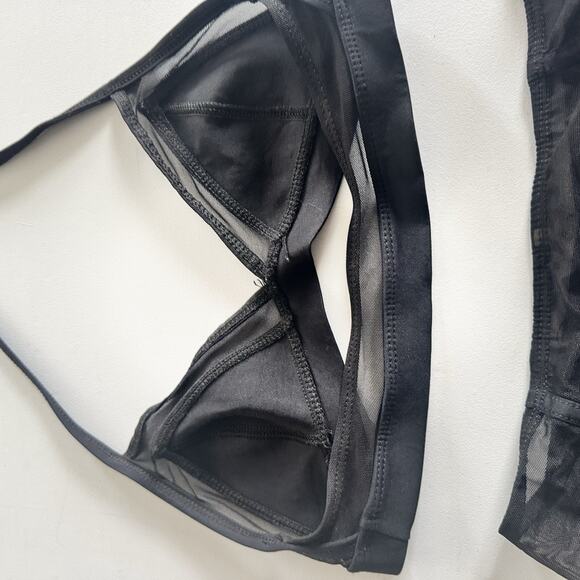 VITAMIN A Two Pieces! Small Mesh Detail Bikini - Picture 5 of 7